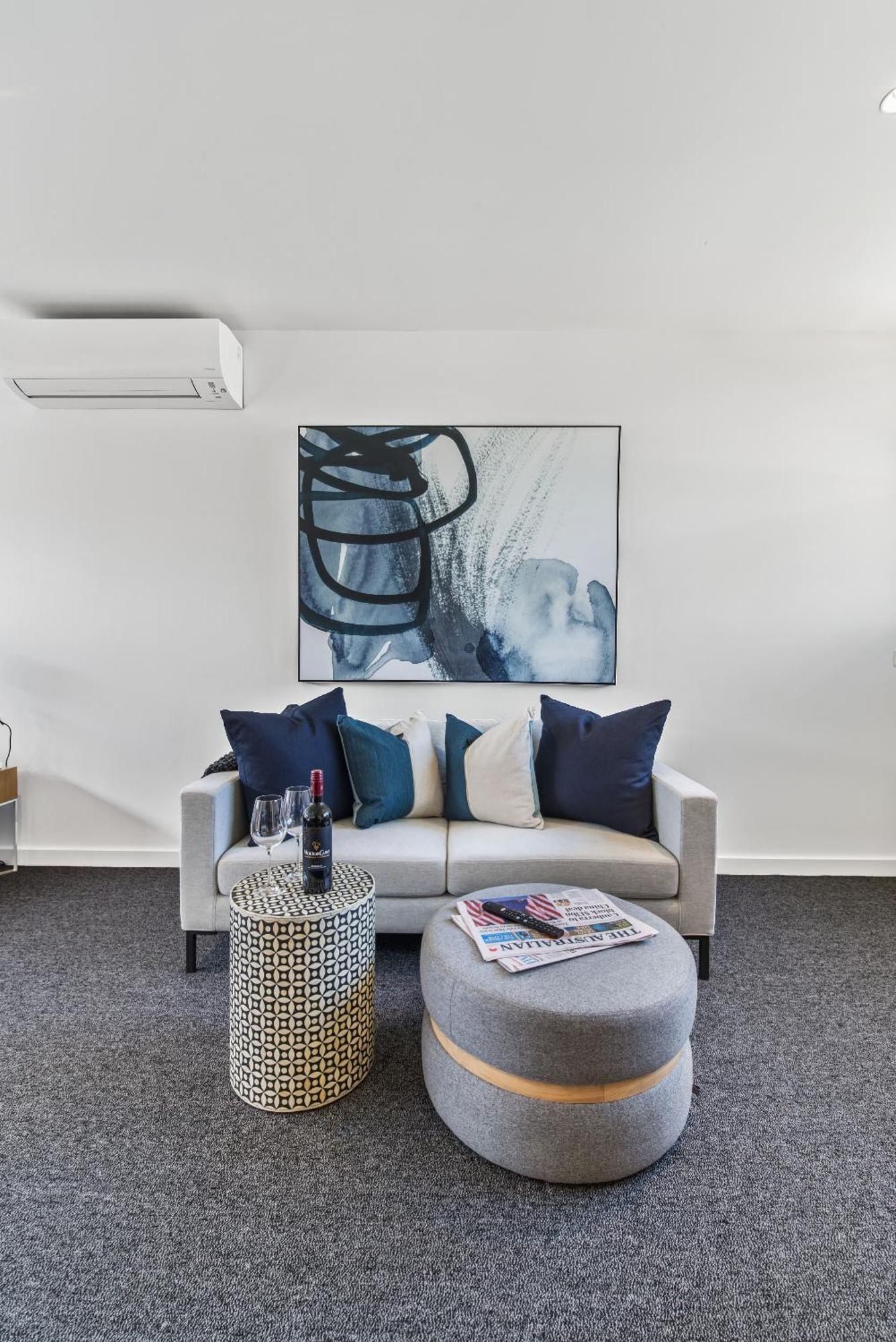 Stylish Studio With Great Amenities Near Beachside Melbourne Bagian luar foto