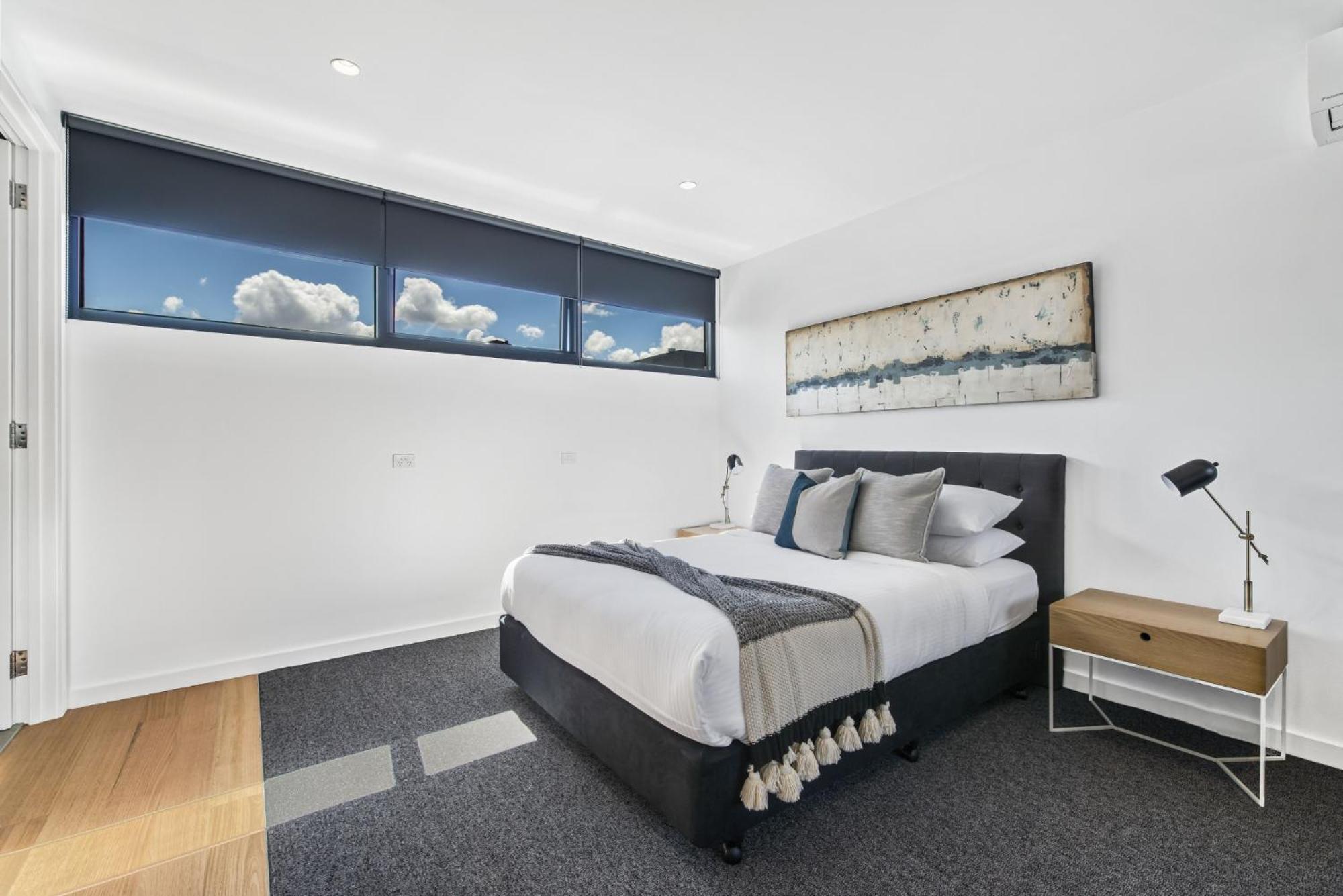Stylish Studio With Great Amenities Near Beachside Melbourne Bagian luar foto